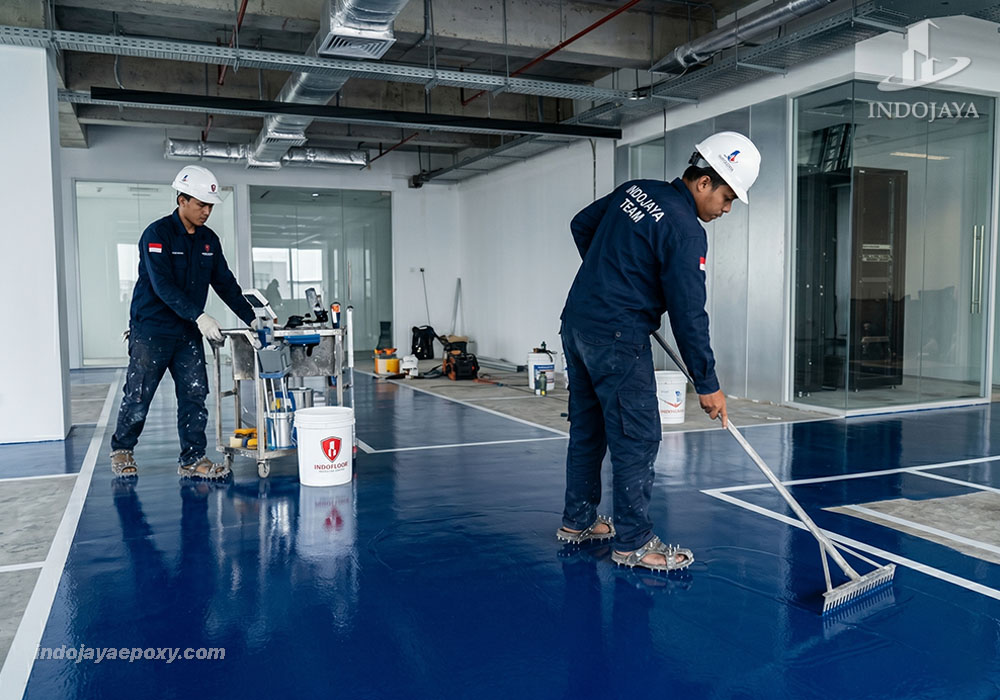 Proses Pengecatan Epoxy Lantai pada Kantor